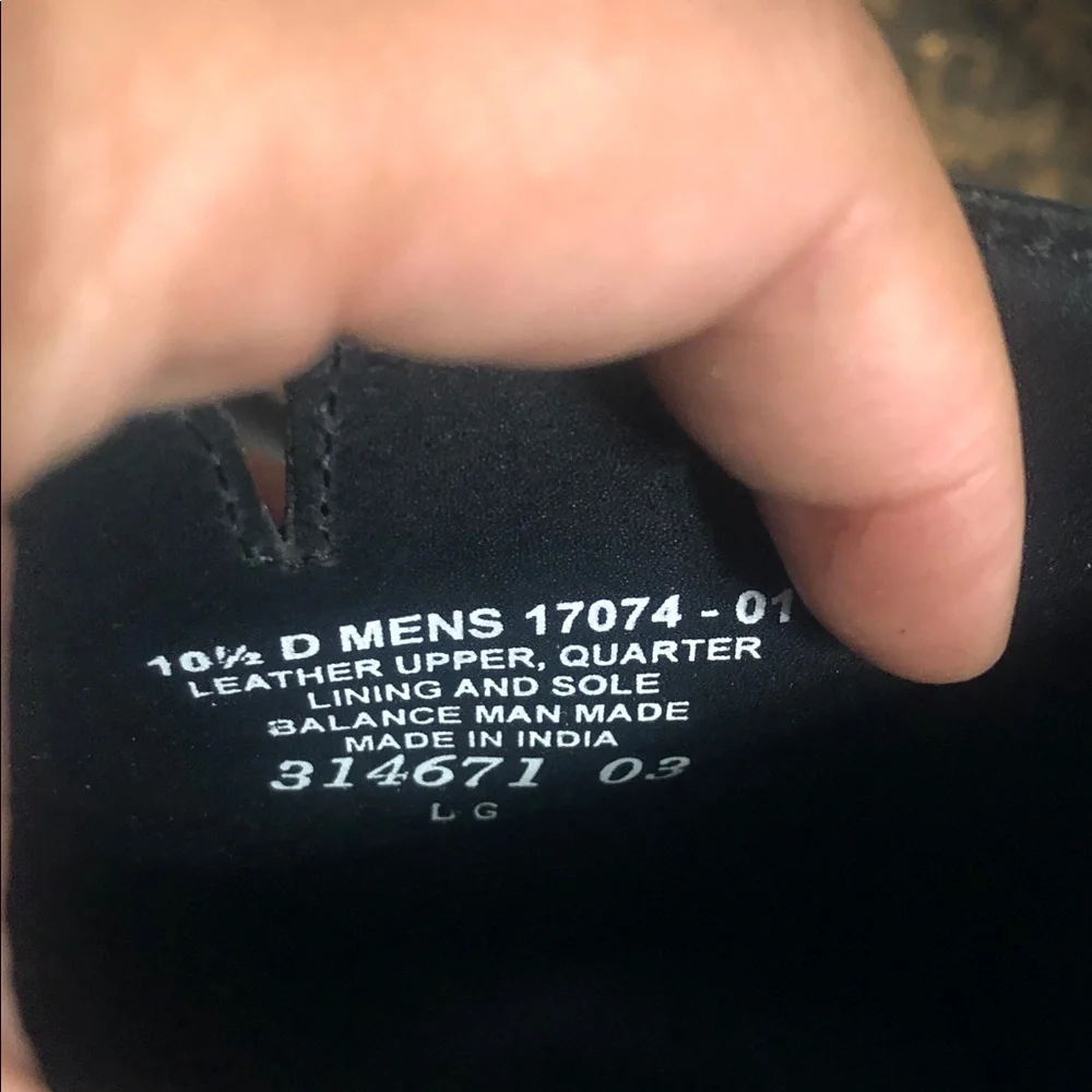 Florsheim Black Leather Zip Dress Boots - Picture 5 of 16
